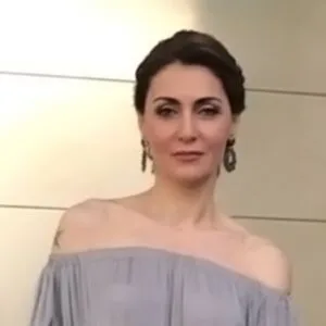 Σκουτέλη Έλιαν