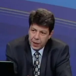 Βαλιούλης Πέτρος